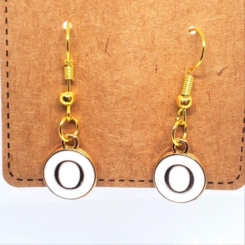 7/$10 O Initial Earrings, New